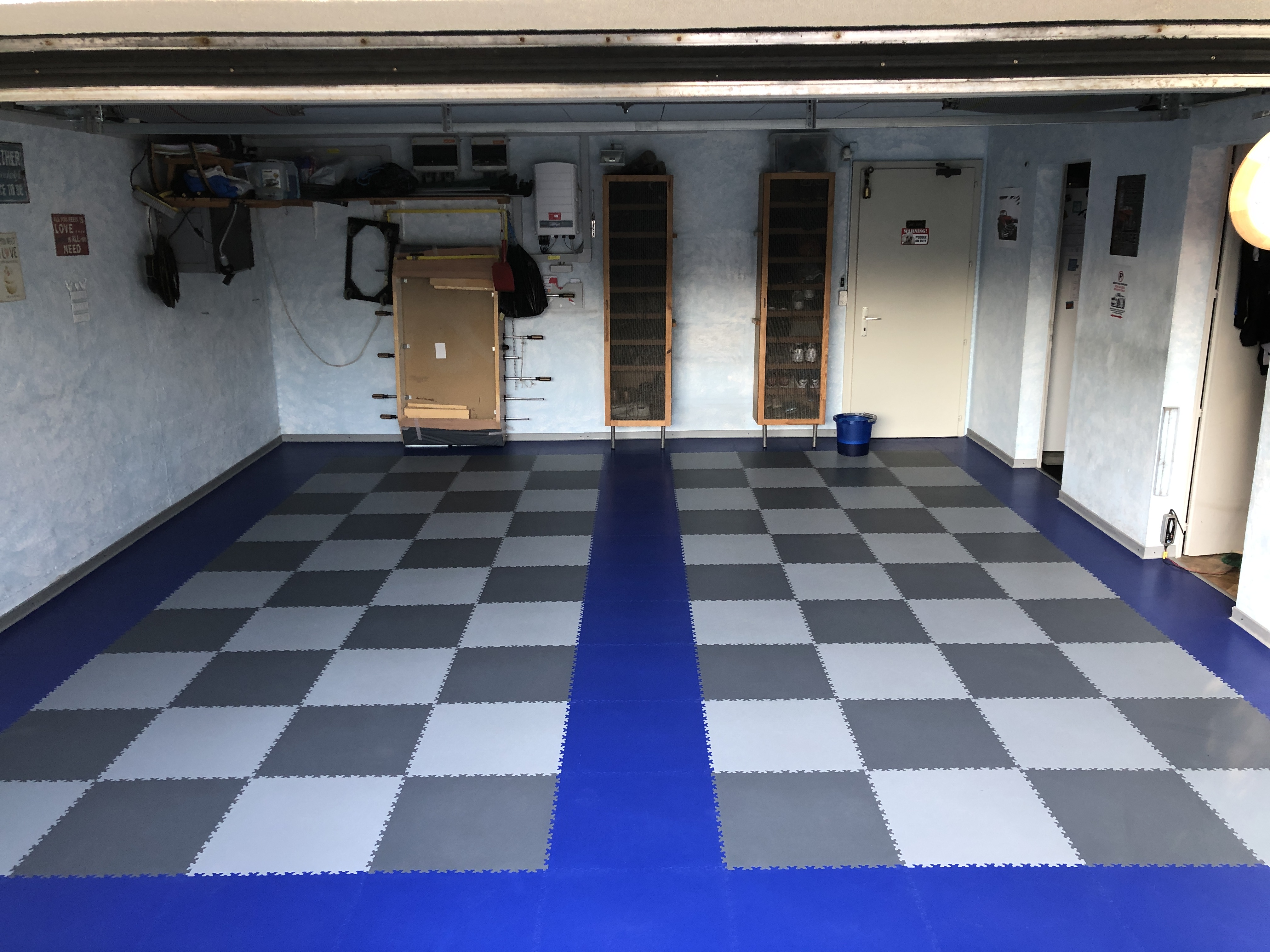 Bursens Garage with Industry 2020 Graphite, Grey and Blue